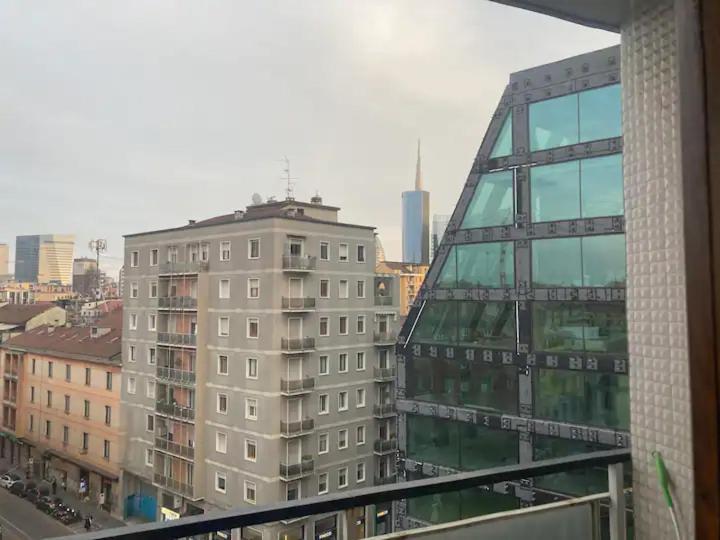 Fidias House Apartment Милано Екстериор снимка